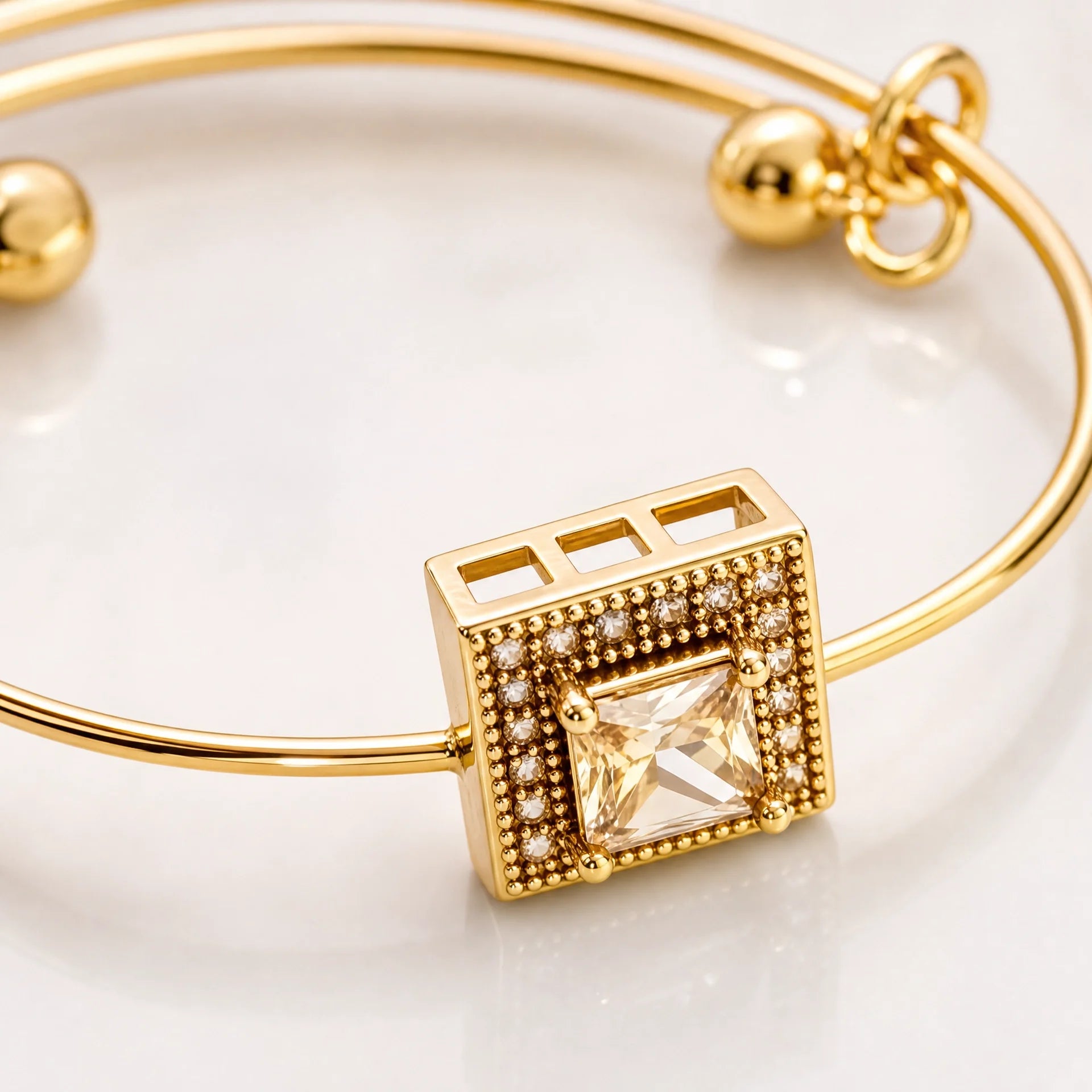 Gold Stainless Steel Crystal Lock Bracelet for Women